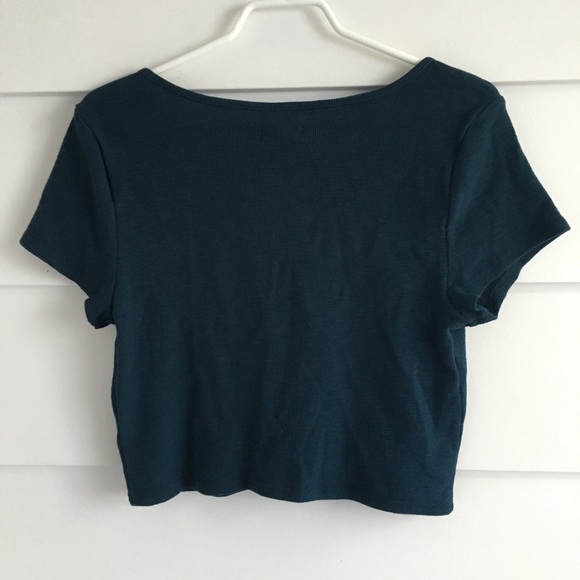 Wild Fable Crop Top Button up - Picture 4 of 4